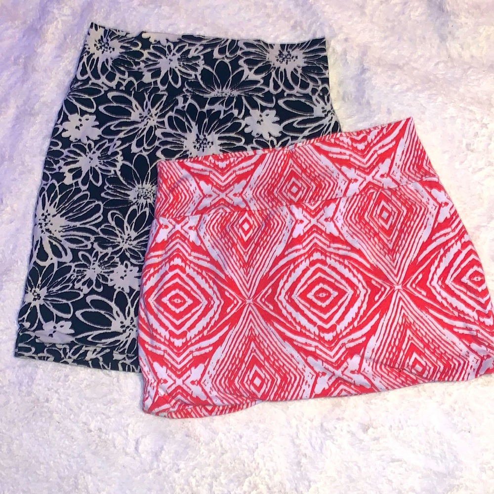 💎5/$20 XXI AND CHARLOTTE RUSSE SKIRT BUNDLE